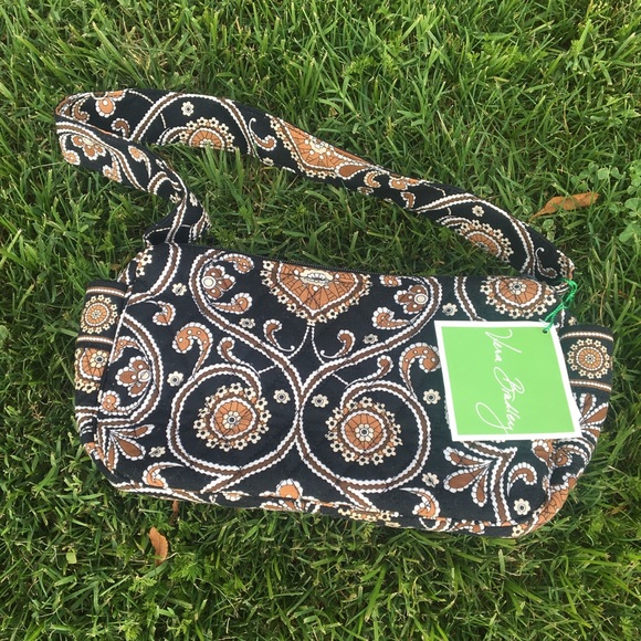 Vera Bradley Handbags - NWT Vera Bradley Maggie Purse
